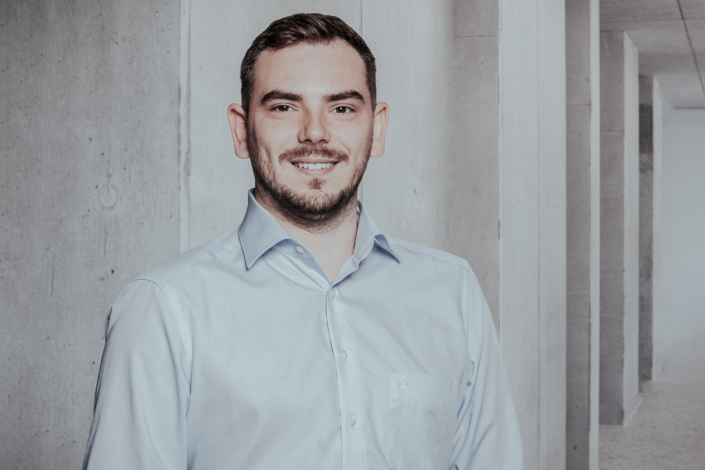 Marc Holzenleuchter | Construction Manager